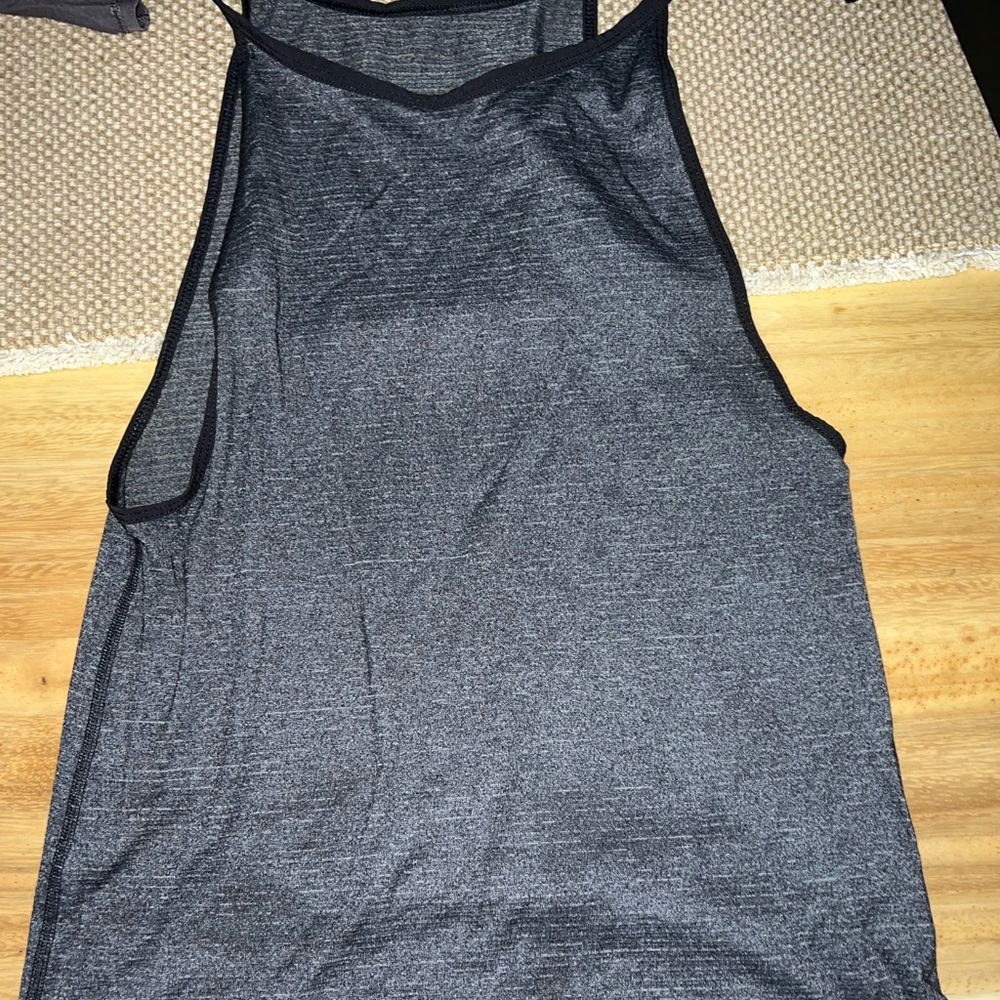 Grey shirt FROM LULULEMON